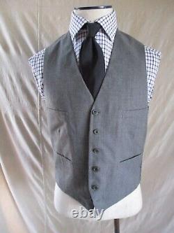 Hickey Freeman Customized vintage 70s 3 button dove gray 3 piece suit 40L