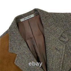 VTG 40 R Orvis X Harris Tweed / Leather Olive Herringbone Belted Hunting Jacket