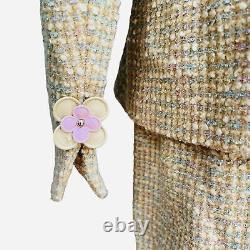 Vintage Escada Wool Tweed Suit Size 10 Pastel Yellow Mod Mad Men Vibes