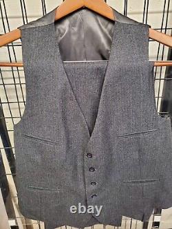 Vintage Mens Flannel Wool Suit 3 Piece 40 Jacket 34 31 Pants Vest 60s 70s MINT