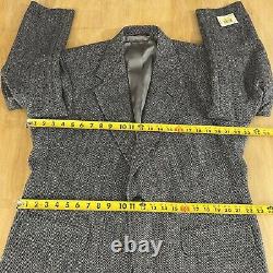 Vintage Northwest Outfitters Tweed Blazer Mens 44S Short Wool Herringbone Jacket